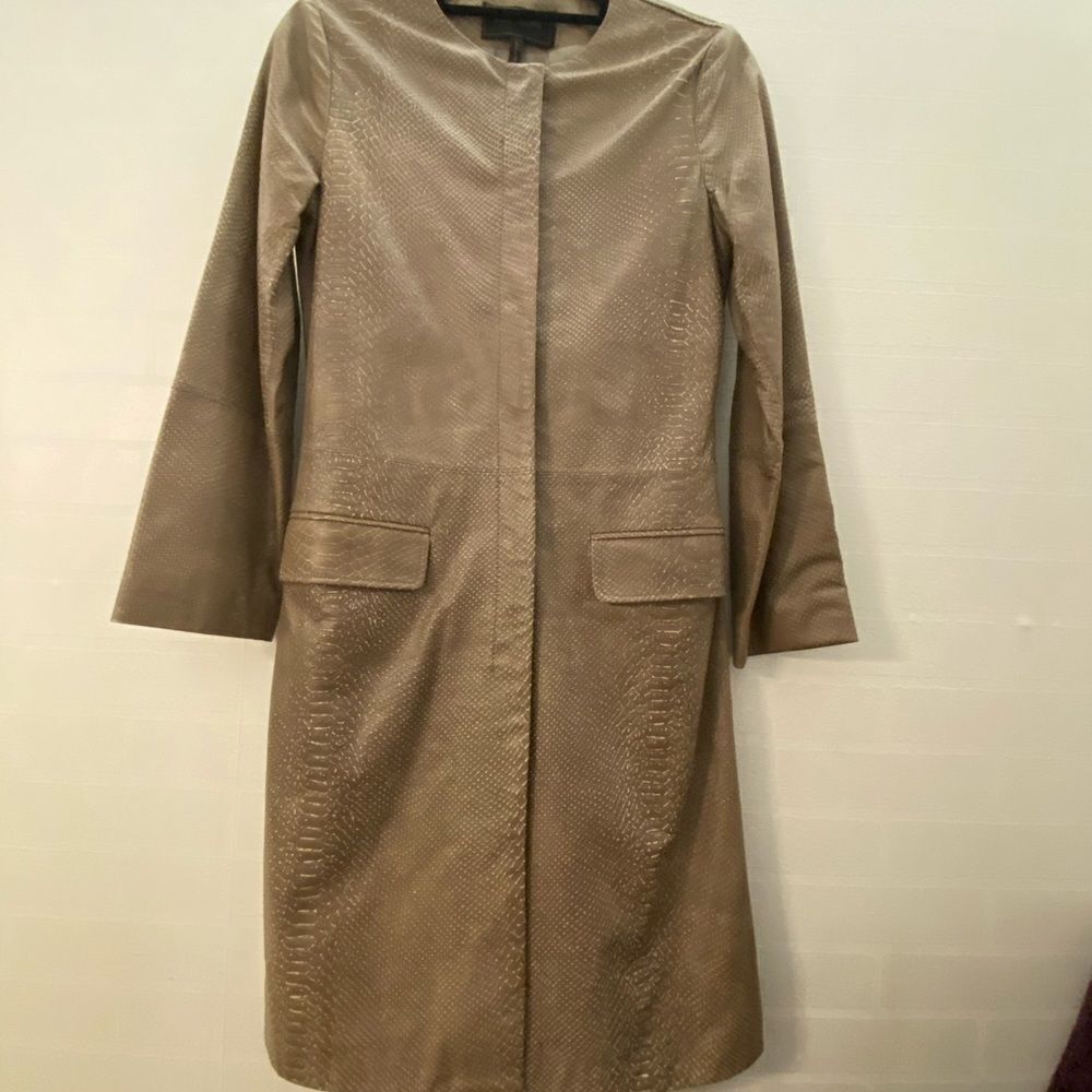 BCBG MaxAzria woman real leather coat, S